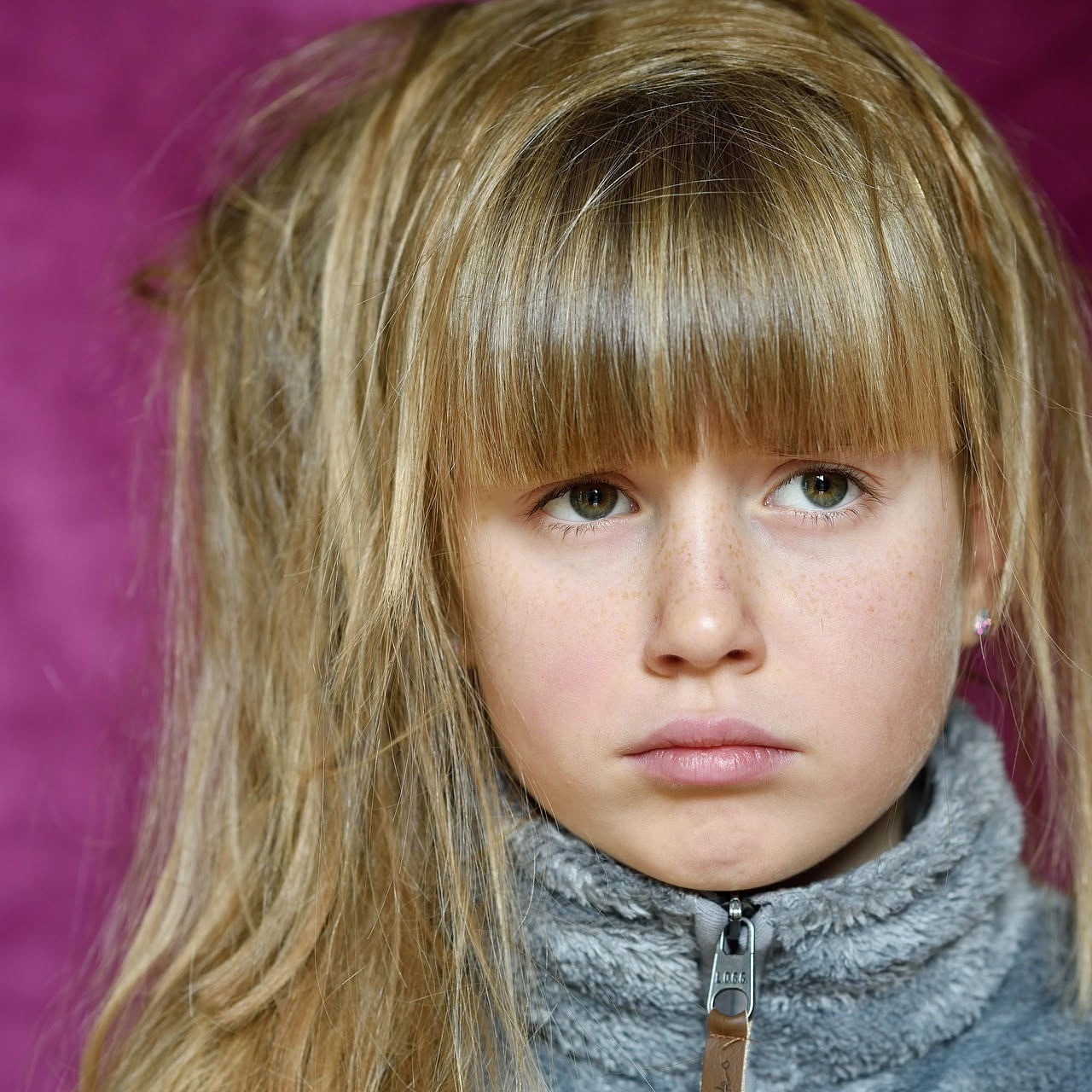 Capelli porosi: come riconoscerli e cosa usare