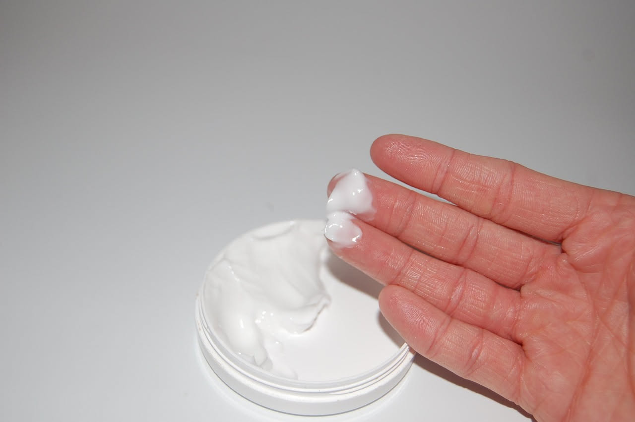 Da dove viene la cera d'api nei cosmetici: le origini
