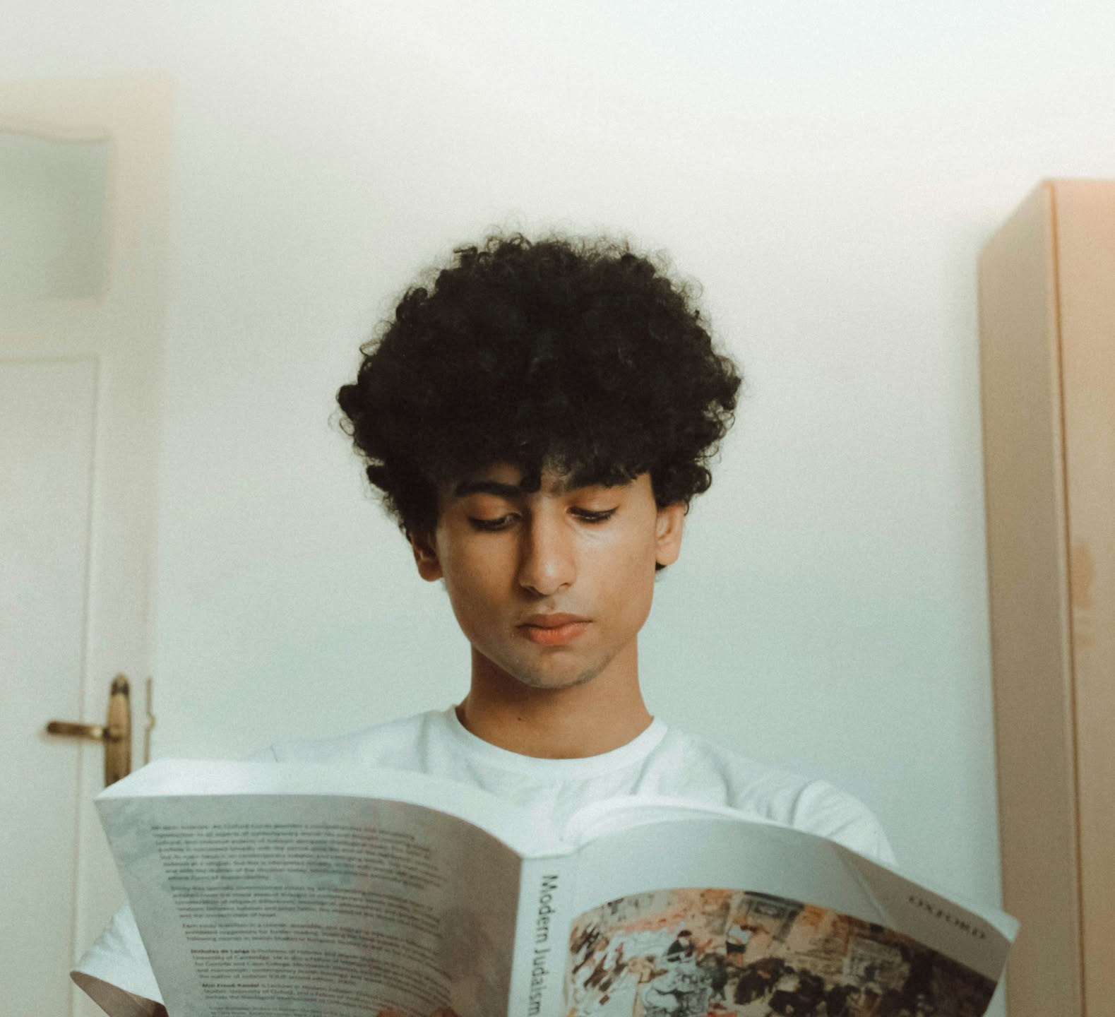 Capelli corti uomo: le forme che si vedono di più