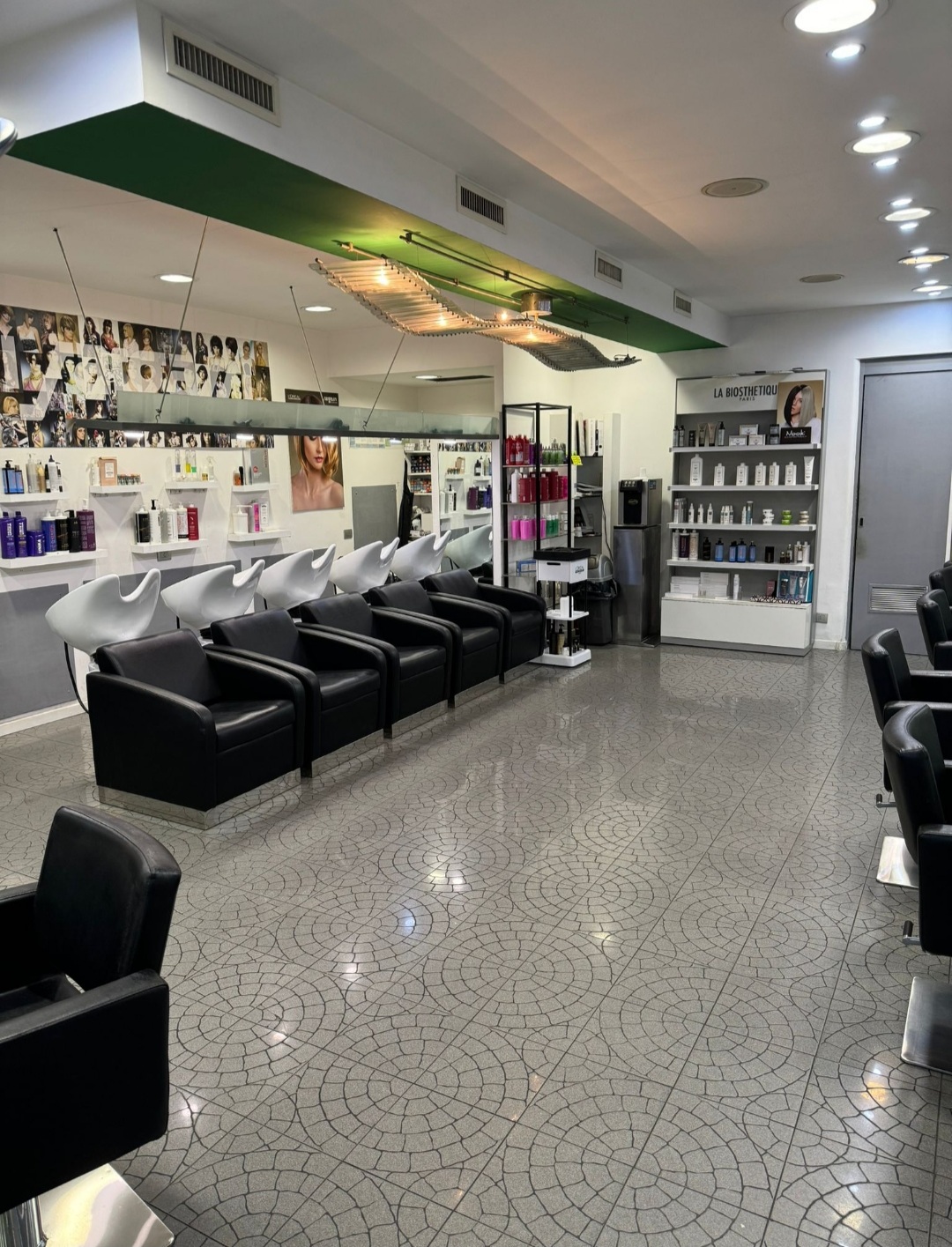 Screenshot_20241210-153405_WhatsApp